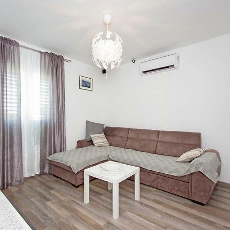 Apartment Nugal Makarska Kültér fotó